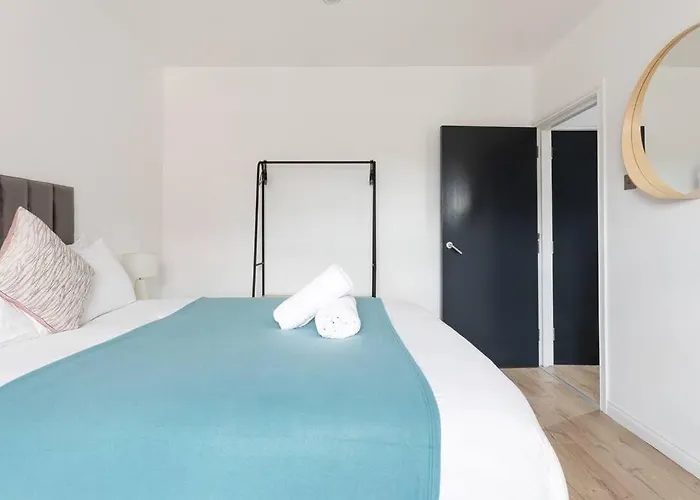 Top Floor, City Centre, Parking